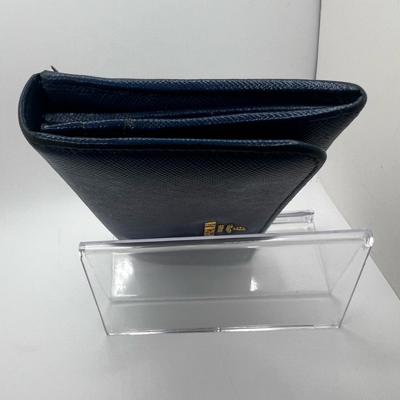 EUC Prada Saffiano Bluette Wallet - Picture 4 of 14